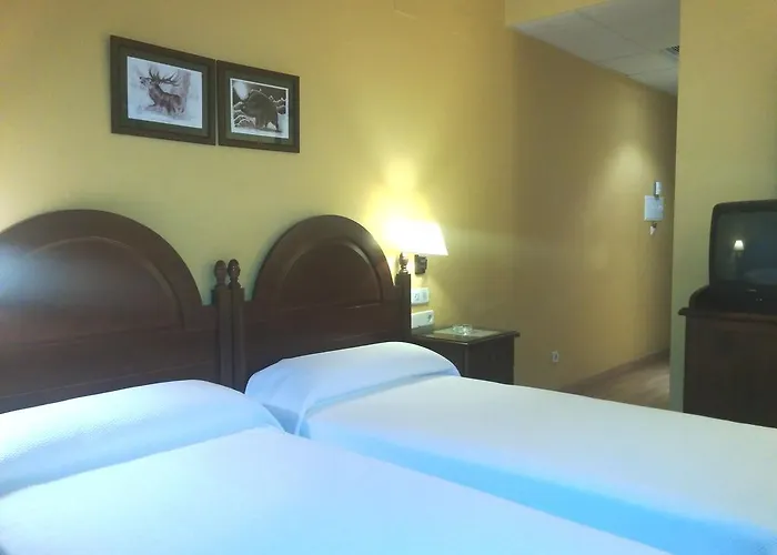 Sierra De Andujar 2* Virgen de la Cabeza